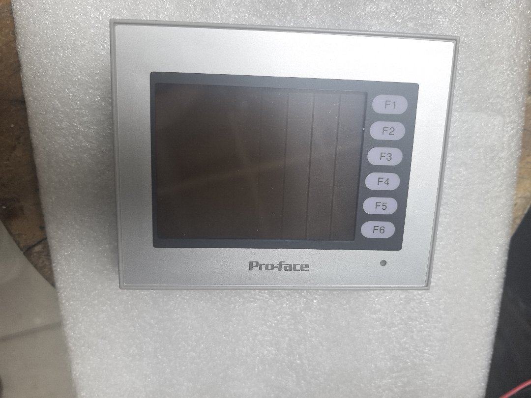 Pro-face，工控屏ST400-AG41-24V功能完好