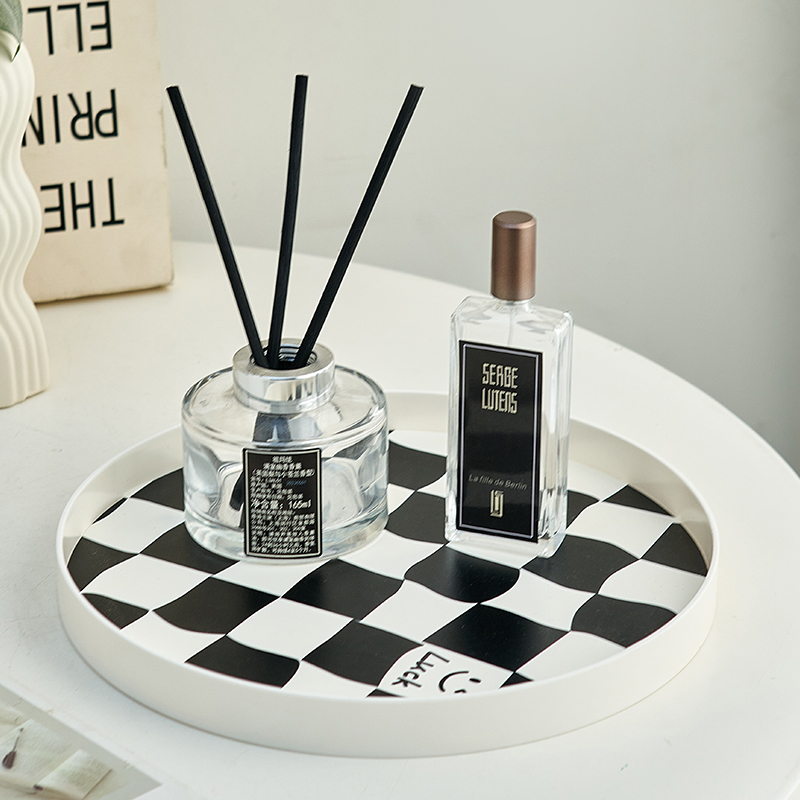 北欧风黑白棋盘格首饰香薰杂物收纳盘入户玄关钥匙收纳装饰品摆