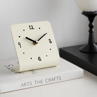 沐上简约铁艺座钟创意桌面时钟客厅卧室钟表摆件装 饰摆台式