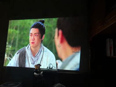 来比下投影仪明基和坚果i6哪个好，优缺点区别是？