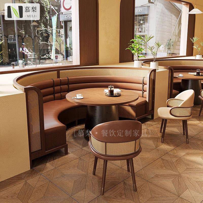 东南亚连锁餐厅火锅店饭馆半圆卡座沙发餐饮商用实木藤编桌椅组合