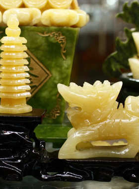 天然黄玉麒麟摆件小号文昌塔摆件办公桌书桌家居室内摆设