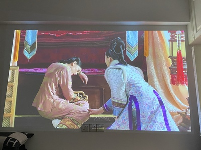 深度吐槽：评测瑞格尔RD-853投影仪怎么样真的后悔吗，彻底后悔！！