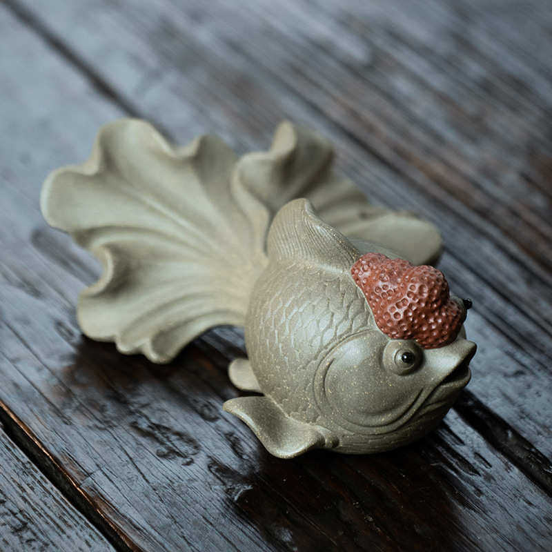宜兴紫砂茶宠鸿运当头金鱼茶桌小摆件茶具雕塑工艺品配件LOGO批发