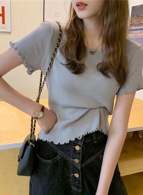 夏季2026年新款木耳边短袖针织衫灰色冰丝T恤女修身短款上衣0513e