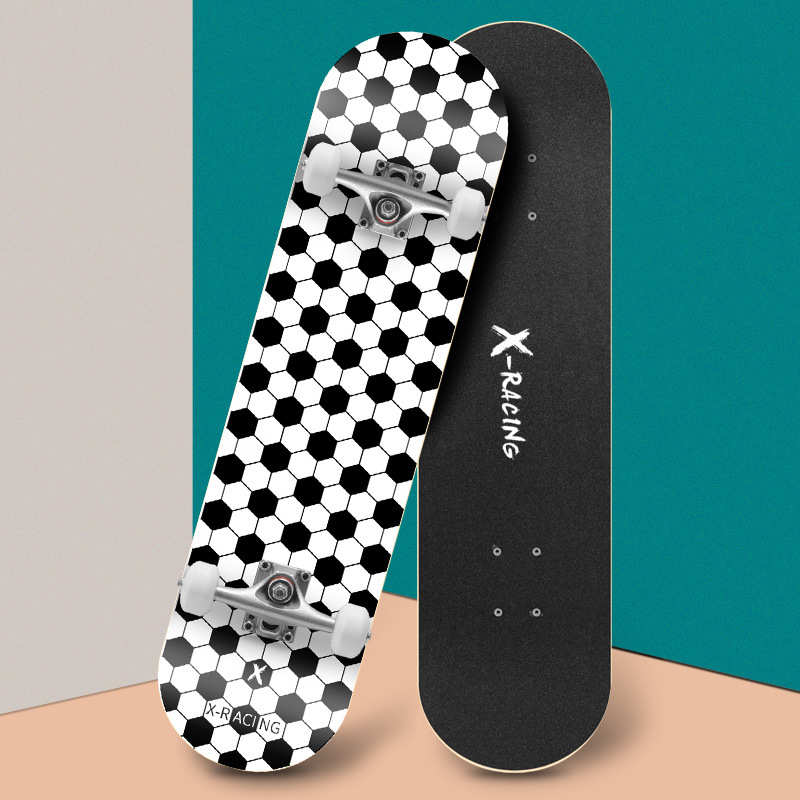 动作初学者专业成人四轮童翘车双青少年男女枫木板儿滑板街滑板刷