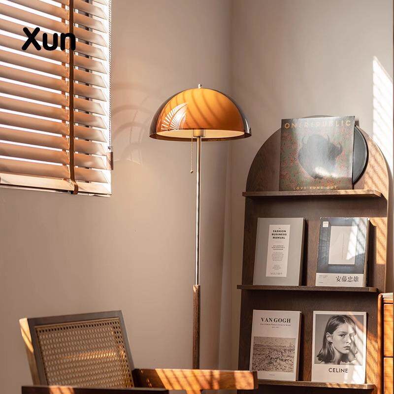 多巴胺中古落地灯客厅沙发旁边高级感氛围灯法式复古卧室立式台灯