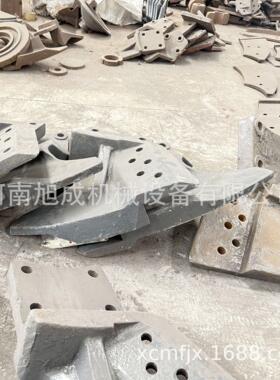 供应雷蒙磨粉机各种配件锰钢磨辊磨环梅花架铲刀耐用粉碎