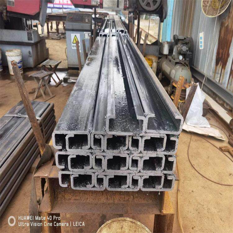 电动叉车槽钢 冷弯叉车型钢 叉车C型钢导轨堆高车槽钢 C型槽钢