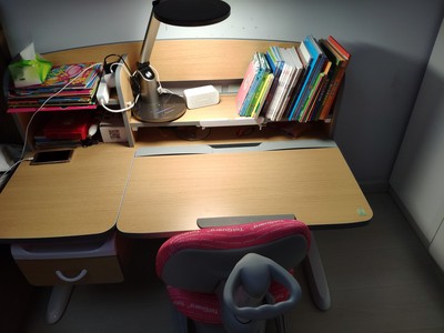 护童实木儿童学习桌椅怎么样?用后一个月谈看法及感受