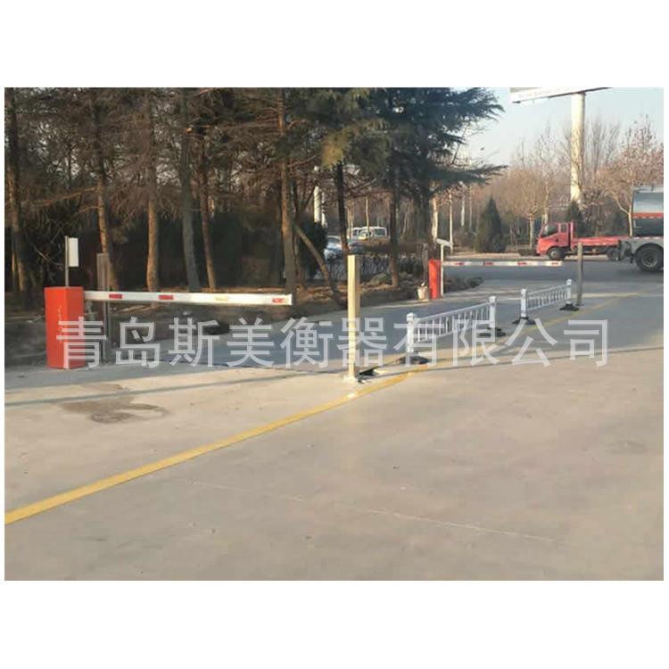 无属值人守称重系统、专设计提升过磅效率降、斯美衡低劳动强磅度