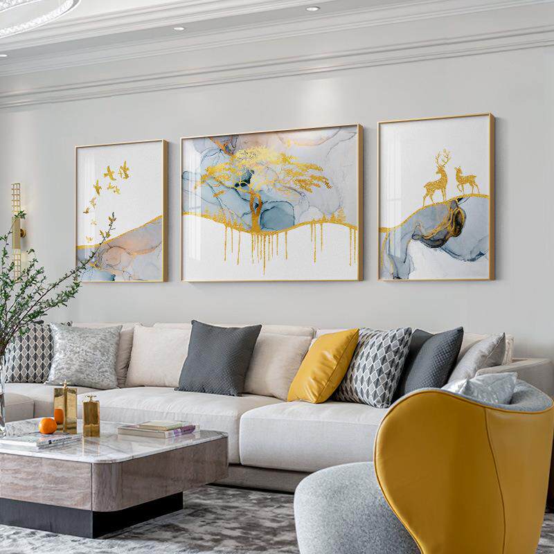 现代简约客厅装饰画北欧沙发背景后面三联画麋鹿大厅墙画挂画轻奢