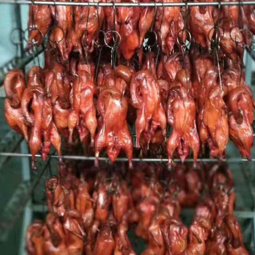 蒸煮烘烤上色烟熏炉哈尔滨红肠用什么烟熏设备烟熏炉的使用技巧