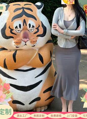 大型玻璃纤维雕塑定制卡通动漫吉祥物人物动物IP形象美陈商业街雕