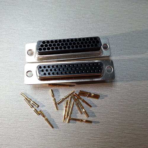 D-SUB矩形打线式高密度44PIN母头连接器 镀金3U型插头