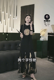 新中式国风短袖亮片鱼尾连衣裙，女2024夏季高级感宽松遮肉长裙