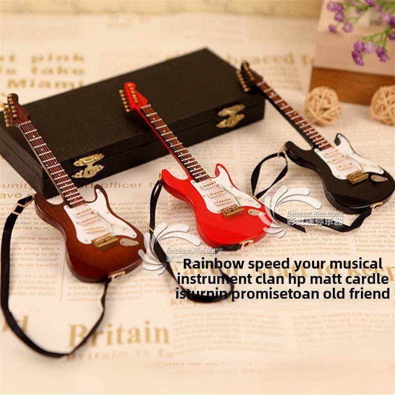 可刻字木质电吉他模型西洋乐器摆件汽车挂件送朋友生日圣诞节礼物