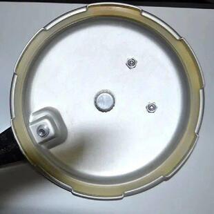 32cm Pressure White Rubber Silicone Cookers