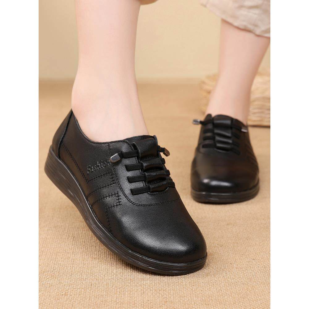 真皮妈妈鞋牛筋软底中老年老人皮鞋女秋季款轻便百搭中年女士单鞋