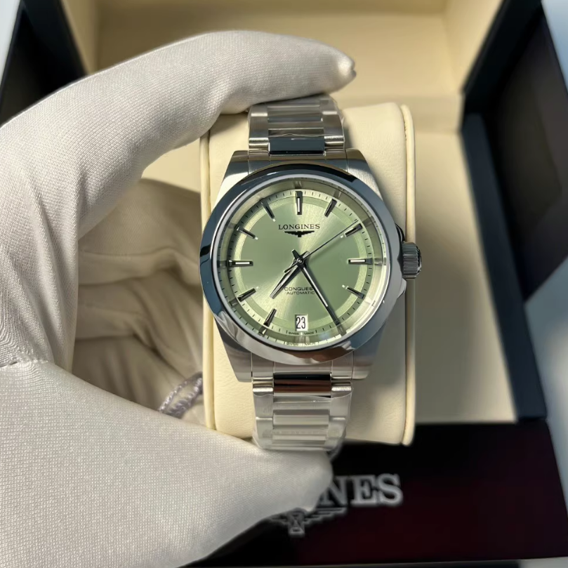 盒证[9.8新]浪琴康卡斯精钢自动机械表34MM女表L3.430.4.02.6绿面