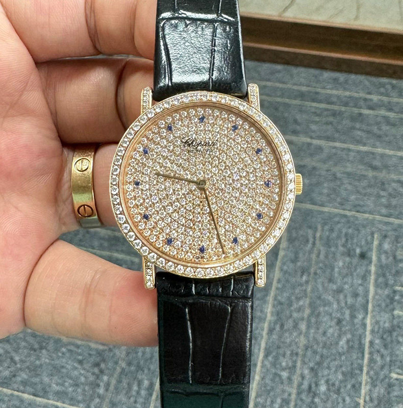 先鉴后发98新33.5mm萧邦18K金密镶钻满天星手动机械女士腕表