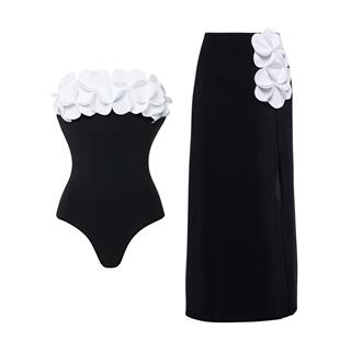 flower decoration one Black swimsuit white piece set and
