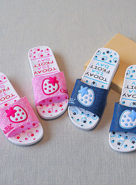 经典老款动物小狗小熊草莓28白底拖鞋 防滑耐磨浴室拖鞋厂家