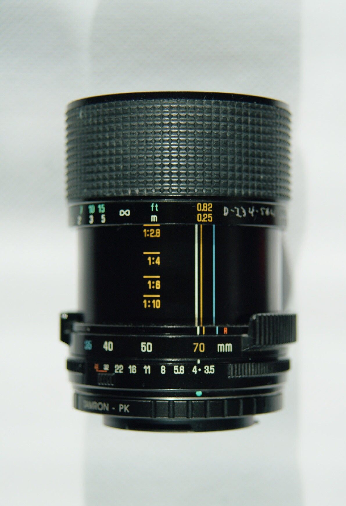 镜身被蠢萌同事刻了几个数字，完全不影响使用. 