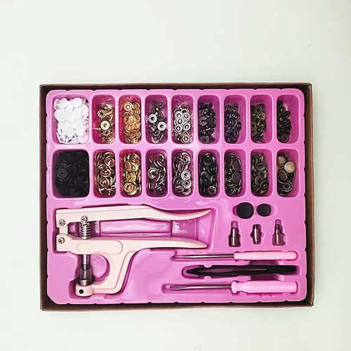 供120套四合扣配工具盒装T5树脂纽扣黑白色633#四合扣4色按扣