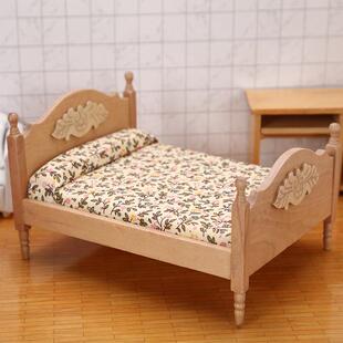 1:12娃娃屋DOLLHOUSE迷你家具小碎花卧室场景白色双人床模型单品
