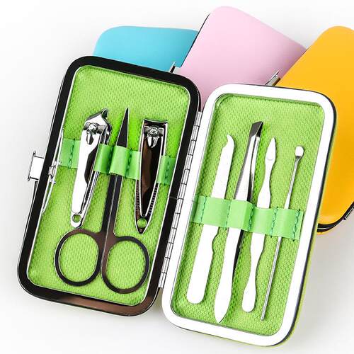 Candy-colored 7-piece nail clipper set, home beauty and nail