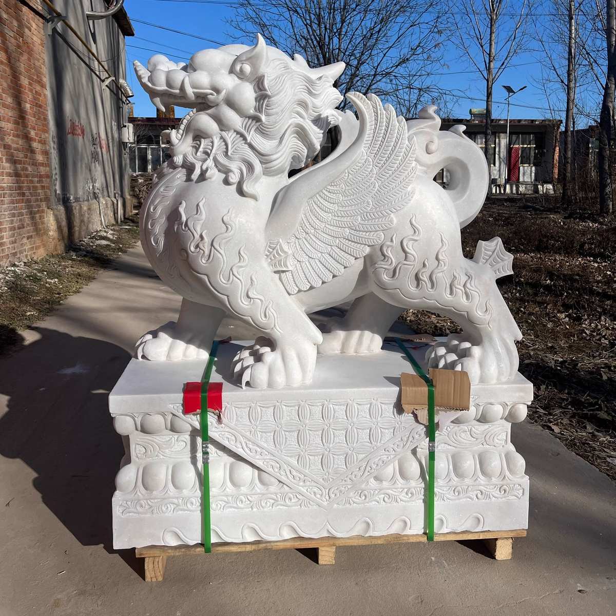 石雕貔貅一对汉白玉家用酒店别墅公司大门口招财镇宅青石神兽摆件