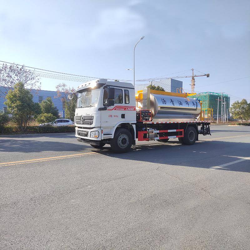 陕汽8立方沥青切片喷洒车用于市政道路翻新煤气层沥青分配器卡车