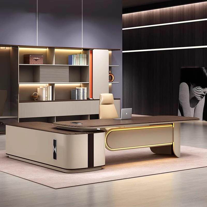 老板办公桌董事长简约现代高档轻奢经理办公室桌椅组合总裁大班台