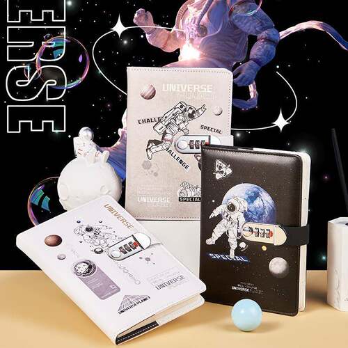 太空星球密码本学生创意笔记本带锁男孩日记田字格方格可爱手账本