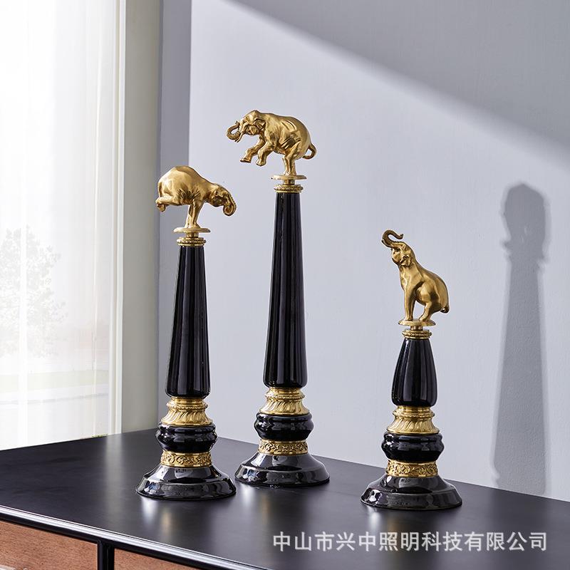 欧式法式高端奢华小象装饰摆件陶瓷配铜别墅玄关壁炉样板间装饰品