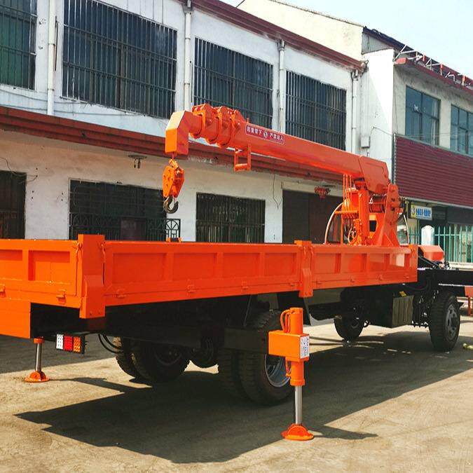 6吨随车吊 随车挖掘机 履带挖掘机 小型工程建筑机械用设备配件