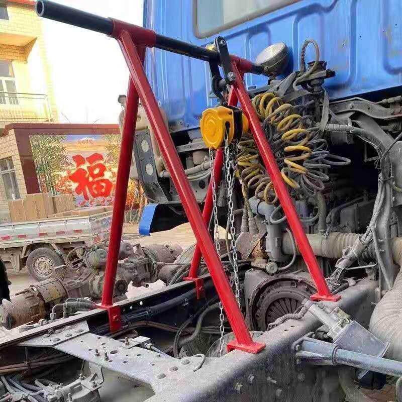 货车变速箱吊架 挂车引擎变速箱支架托 托架