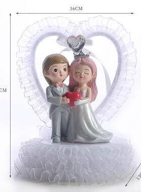 新郎新娘蛋糕装饰人偶西式婚礼公仔手办烘焙婚庆摆件礼物工艺品