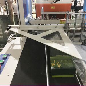 供应广州化妆品外透明膜热收缩包装机