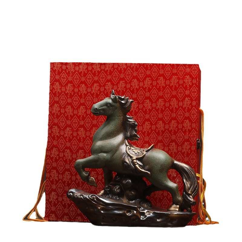 陶瓷红色唐马摆件生肖马家居酒柜玄关办公室马到成功招财装饰礼品