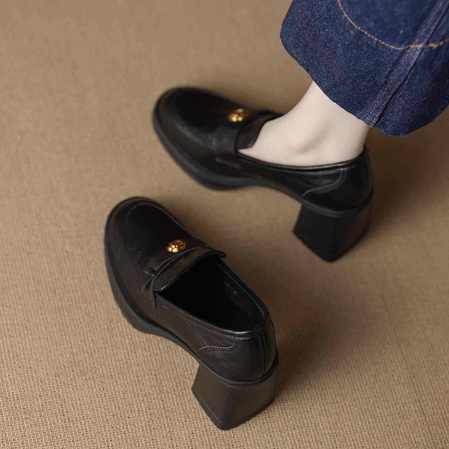 巨好看时尚秋季高跟黑色小皮鞋女2025秋冬日系jk粗跟乐福单1213r