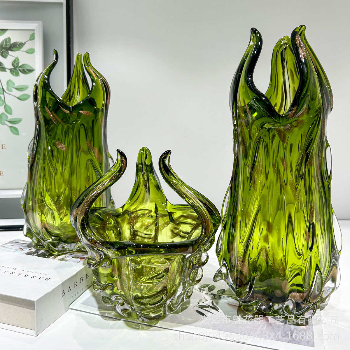现代轻奢绿色异形琉璃花瓶艺术摆件样板间客厅创意插花餐桌面装饰