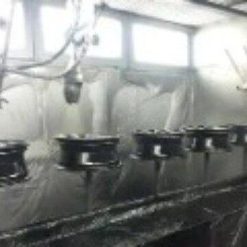 厂家定 制全自动效率汽车轮毂喷漆流水线|地轨线悬挂线任意挑选