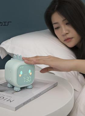 卡通静童音趣味龙闹钟ld葶字实力e充电数字唤声控报时亚马逊儿定