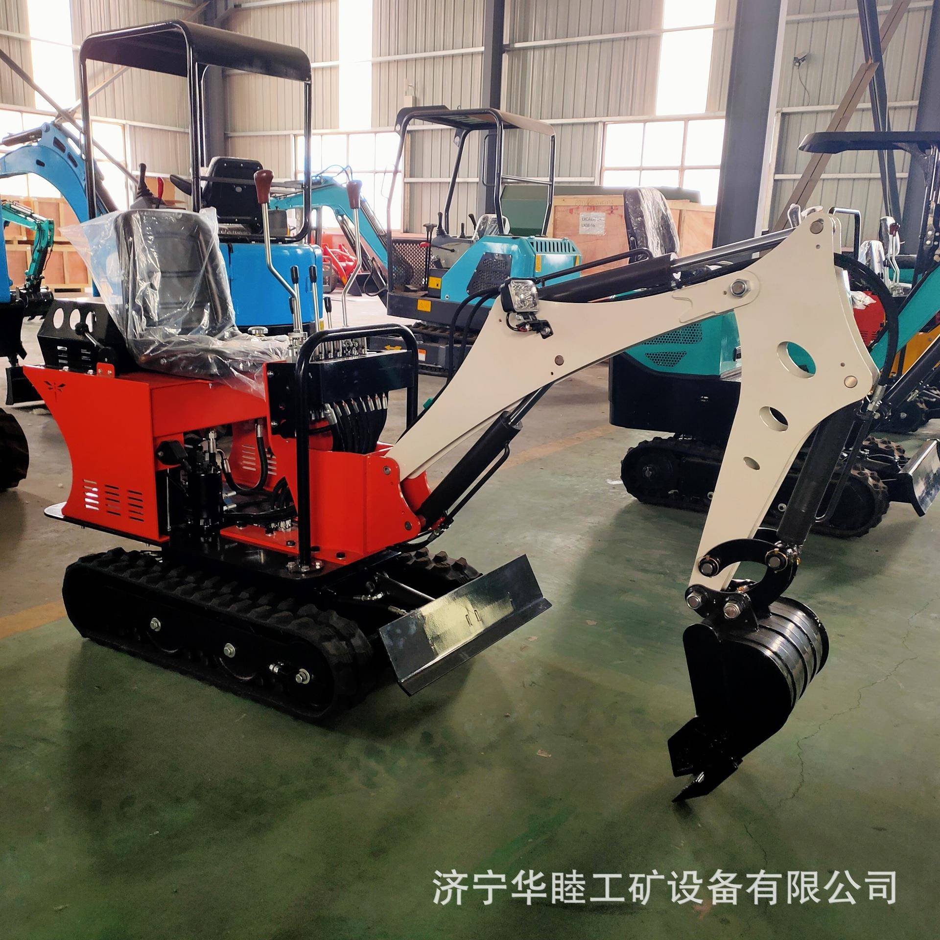 全地形履带式挖掘机农用家用工程用果园挖土机电动勾机现货