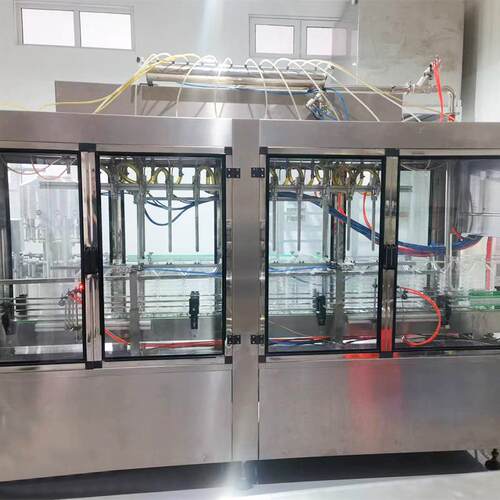 全自动液113体肥料灌装机肥叶面肥水备剂涂料润滑脂水灌装设生产