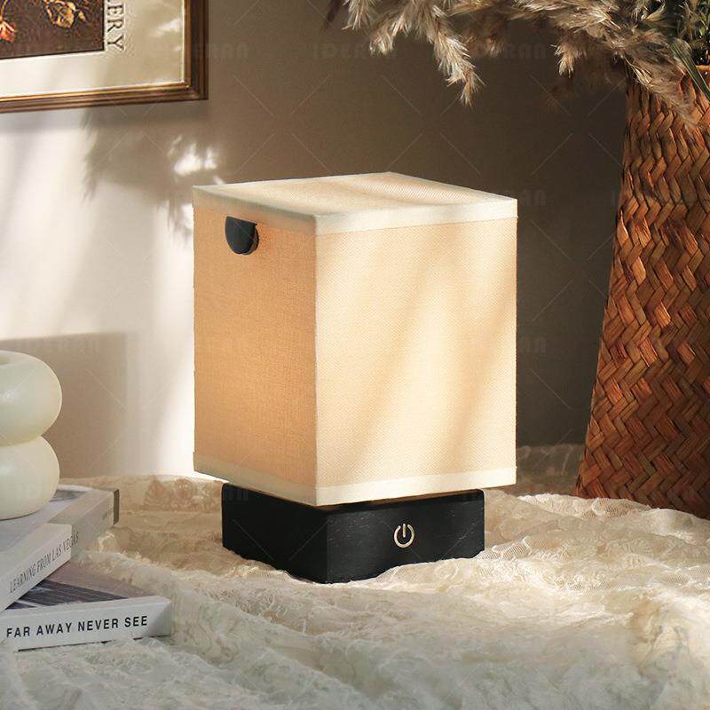 复古装饰中古轻奢创意台灯美式卧室床头氛围桌面触摸充电小夜灯