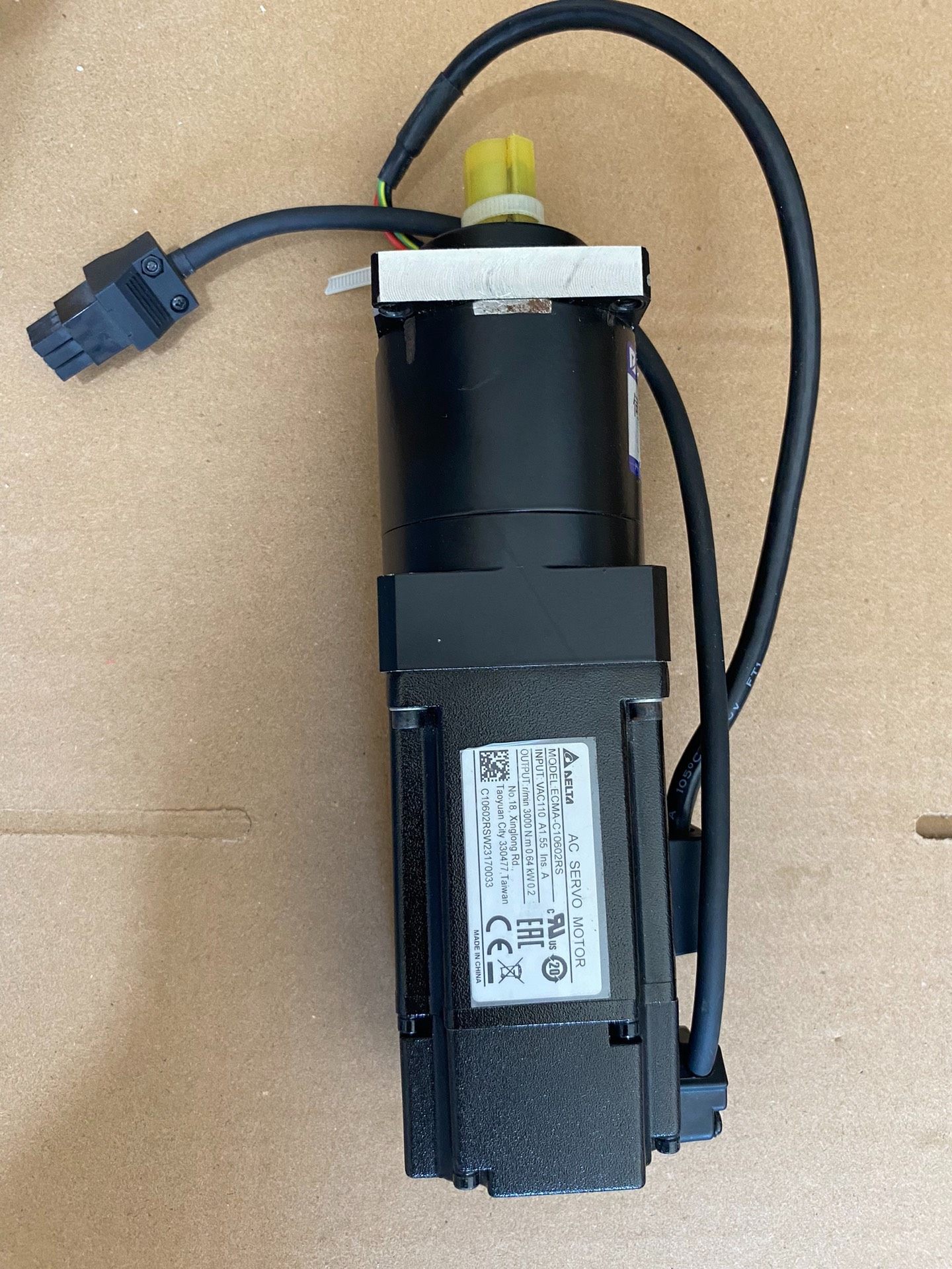 台达伺服电机，型号ECMA-C10602RS，数量一个，原装