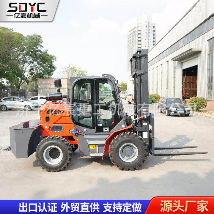 柴油叉车3.5吨3吨仓储物流起重搬运四驱越野叉车泥泞路段越野叉车